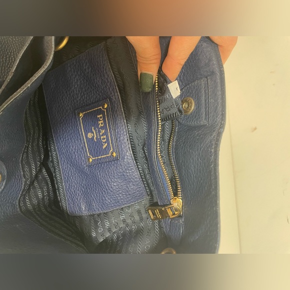 Authentic Prada Vitello daino tote bag - Picture 11 of 13
